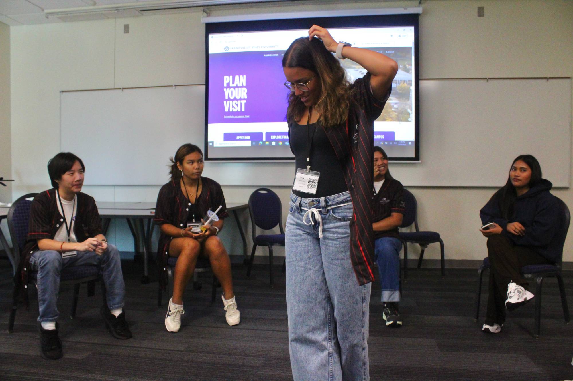ASAP mentors and students play an icebreaker game.